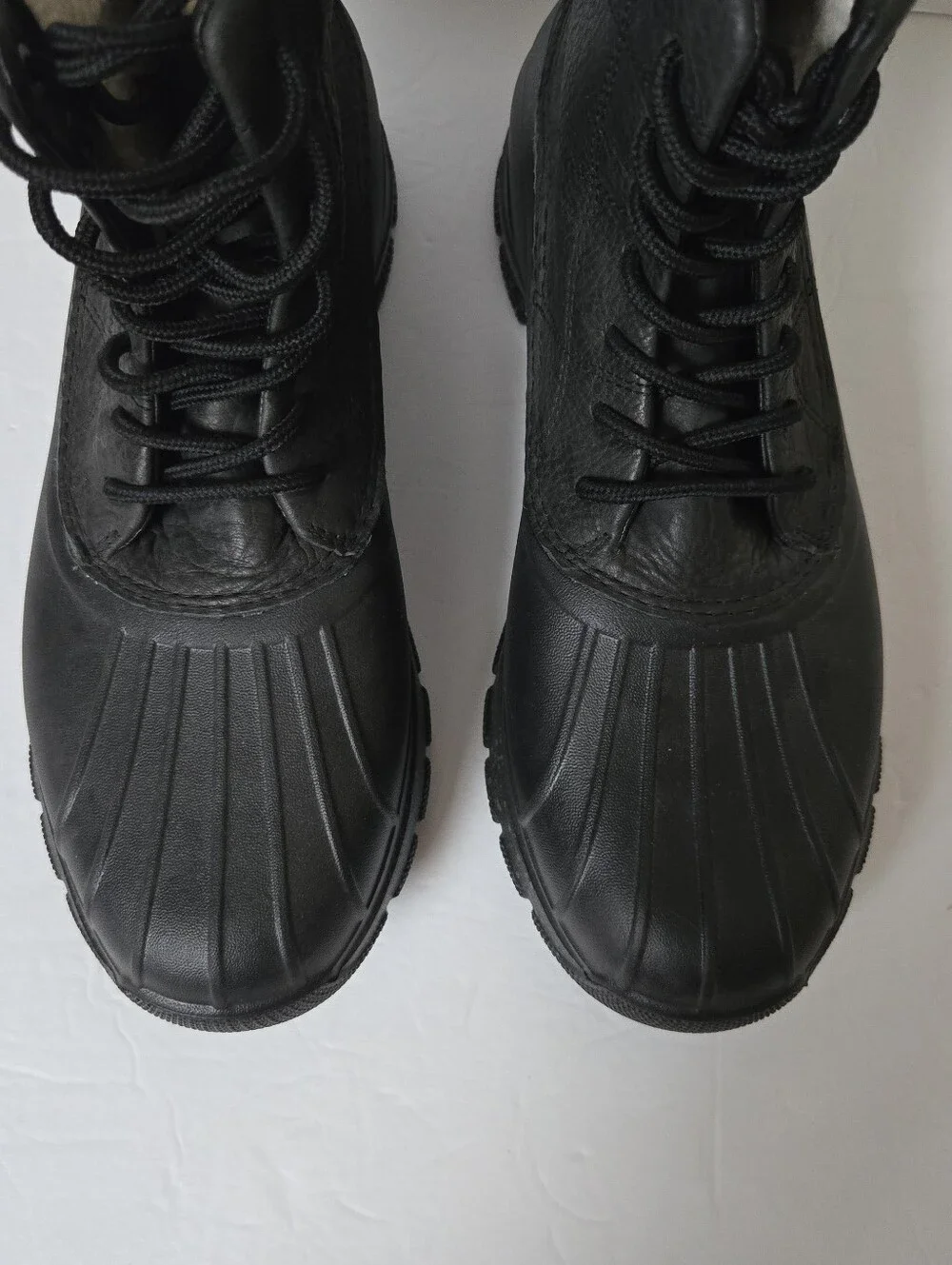 Lace Up High Top Black Leather Sperry Duck Boots M8.5, W10.5 NWOT